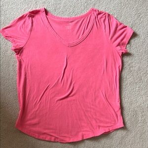 SO Women's Bright Pink V-Neck Tee